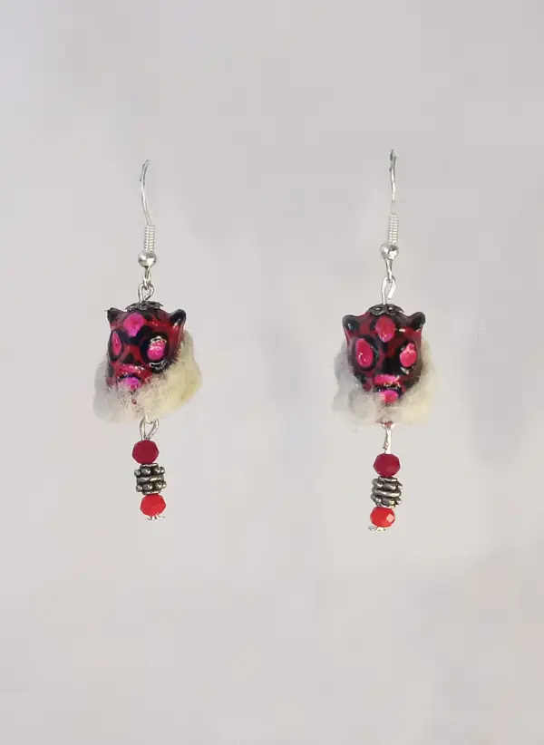 Aretes "Tiger Mask" rojo-rosa