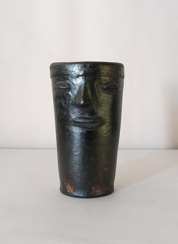 Vaso rostro "mírame 2"